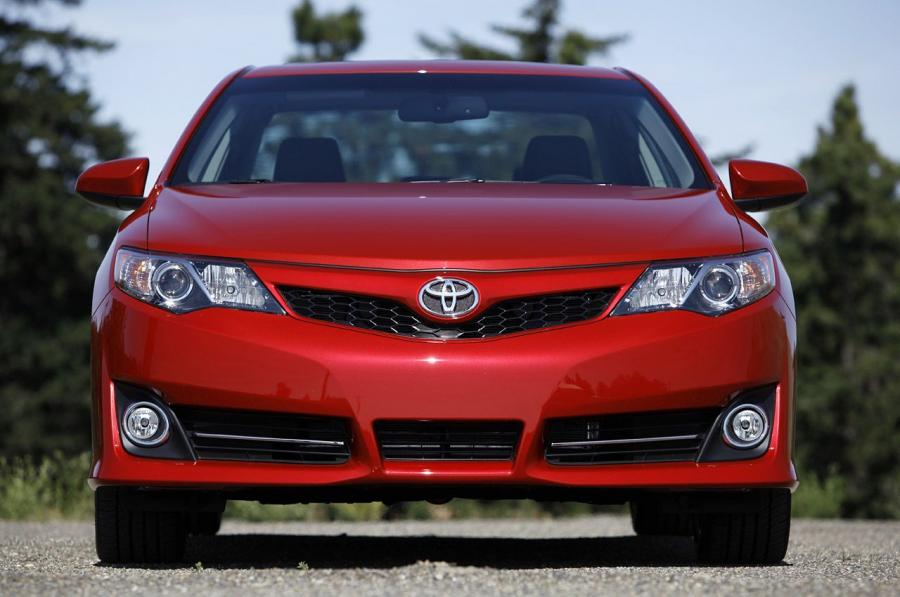  Toyota Camry SE 2012 года  (фото 8 из 48)